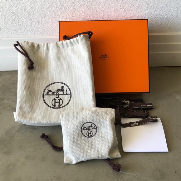 ❤️ SOLD DIRECT! New Hermès Evelyn TPM in Etoupe - Picture 2 of 14